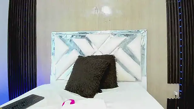 miiaferrer Chat XXX live