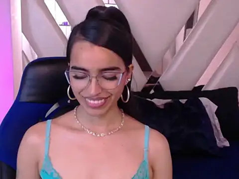 Miaa_ferrari1's Live XXX Chat