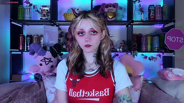 Chat XXX en directo de _Devill_Baby