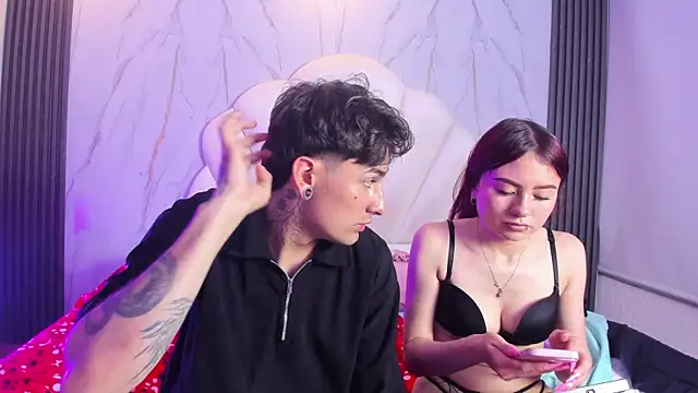 Kenji_n_RousseのライブXXXチャット