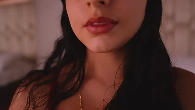 Chat +18 de Luu_Princess ao vivo