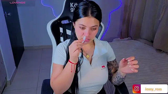 Victoryyy_'s Live XXX Chat