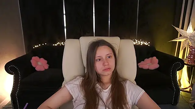 Živý XXX chat TinyNatalie