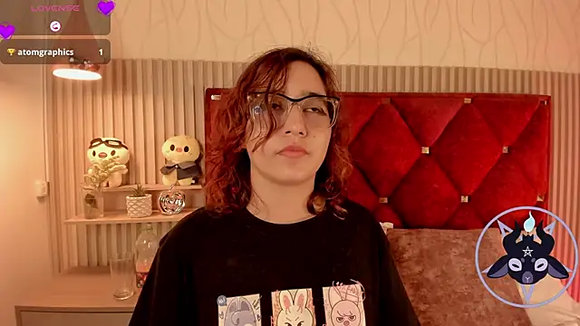 Kiri_Velvet's Live XXX Chat