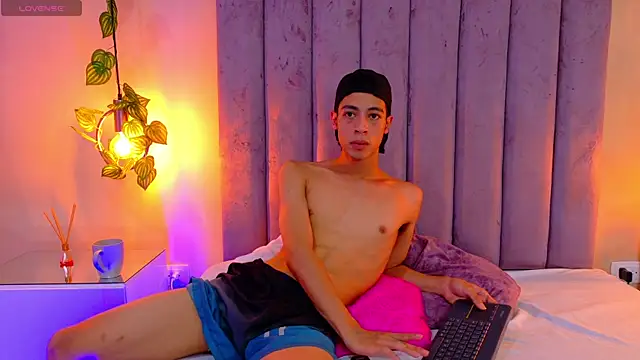 Chat XXX ao vivo de Liam__Mercury