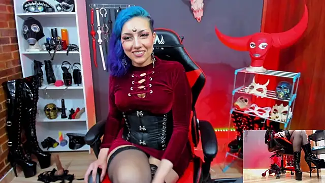 Yelena_LatexMaidenn Live XXX chat