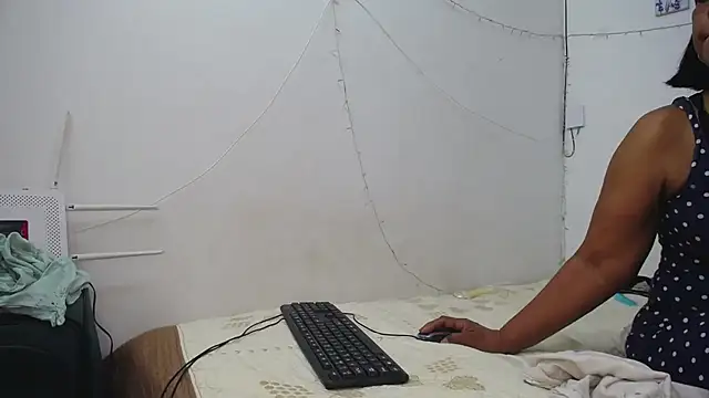 عرض كام IIv0ryN0IIReX-XX