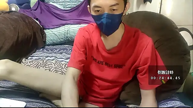 Christopher1024 即時 XXX 聊天