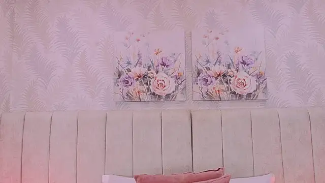 SaraLugo's Live XXX Chat