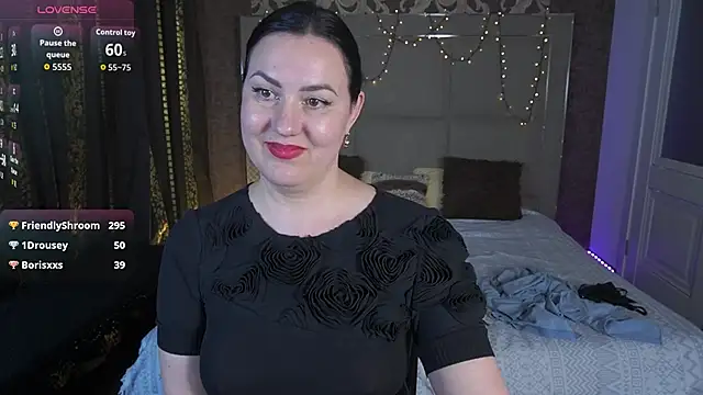 دردشة VelvetLuck الجنسية المباشرة