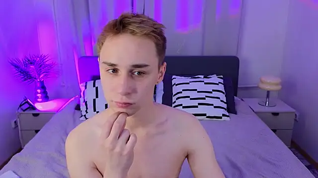 e1v1s webcam show