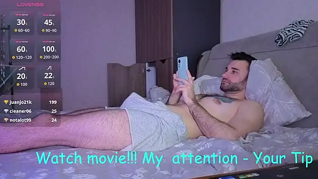 Show modela DaddySlava na web-kameri