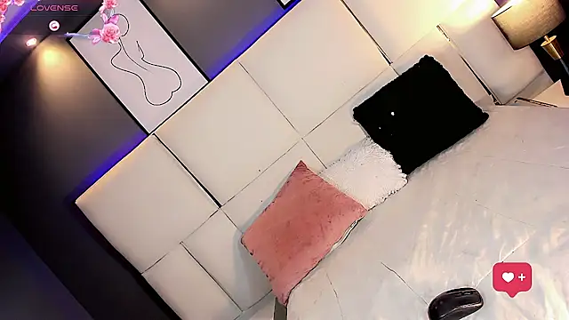 Webkamerová show Kornylovee