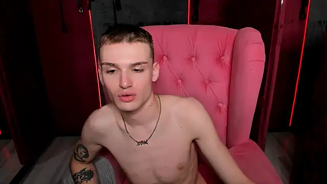 Chat XXX ao vivo de Lucas_Moran