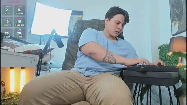 Chat XXX ao vivo de Thom_Ohtani