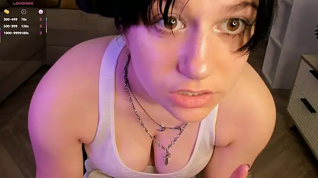 GrayceDeclet's Webcam Show