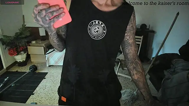 Chat +18 de kaiser679_ ao vivo