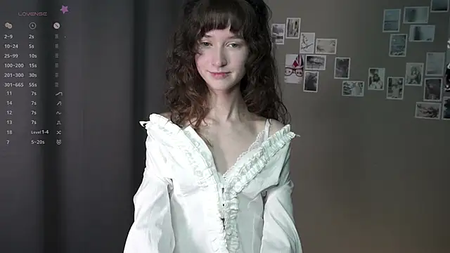 DellaLeck live XXX chat