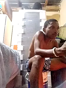 alphamale25 Webcam-Show