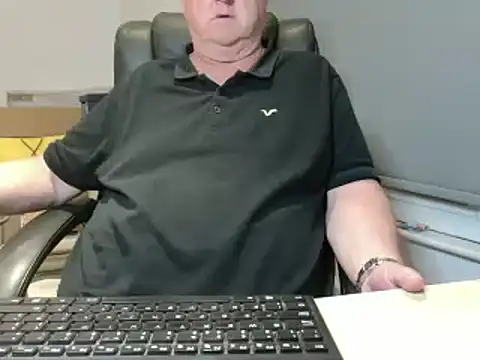 Živý XXX chat bigbadjon69