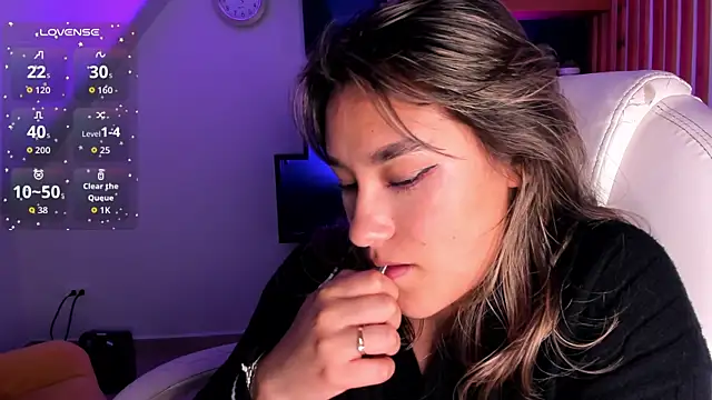 _Sophie__miller 现场XXX聊天