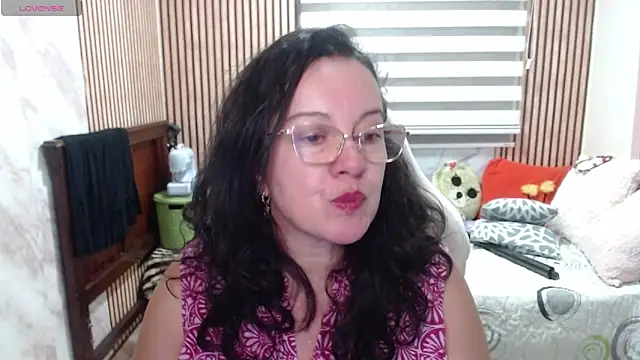 Chat XXX ao vivo de Sonialorens_