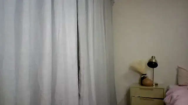 prettymonalisaRSA Chat XXX live