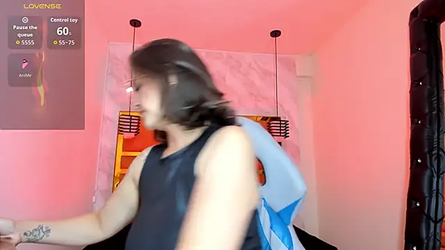 Luciifeer_ Chat XXX in diretta