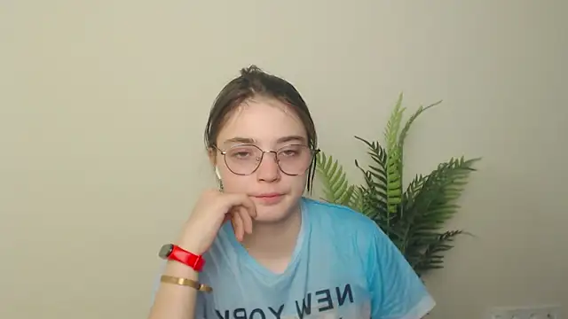 Sun_Shine__ live XXX chat