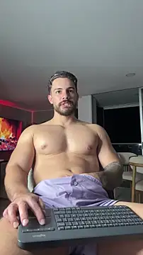 Valenthino_Salvatore Webcam Show