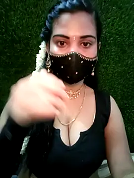 Nithyatamil Show in webcam