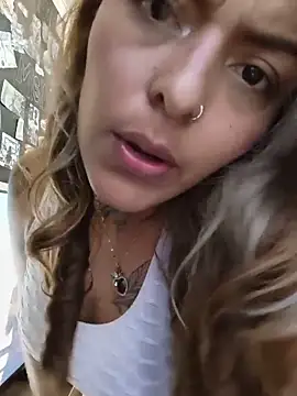 evafuckasd 라이브 XXX 채팅