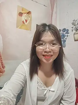 Cover-baa live XXX chat