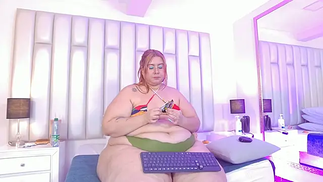 aandreaperez Chat XXX in diretta