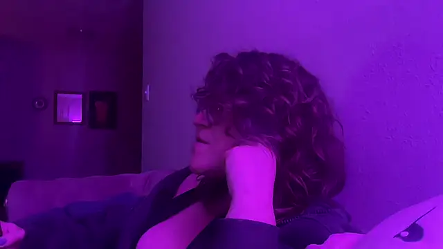 cozyqt94's Webcam Show