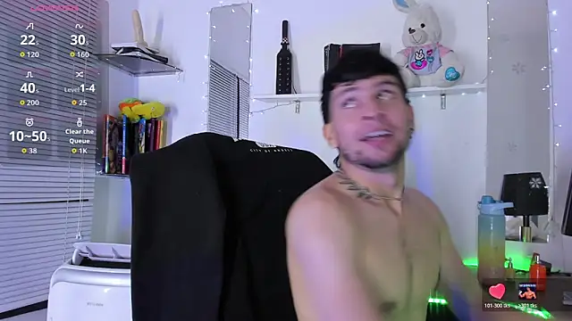 Show de StefanoBigCock na webcam