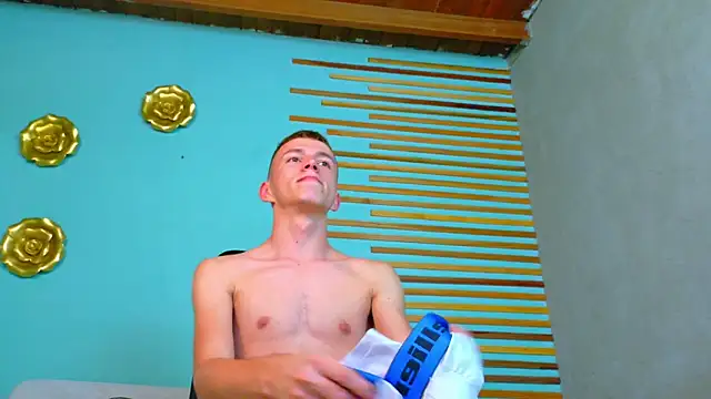 Show Webcam de Thiiago_twink