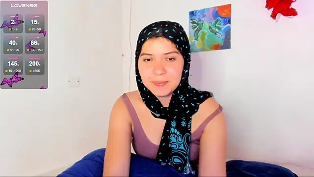 MatchedEyebrow Live XXX-Chat