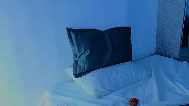 nova_salvatore's Live XXX Chat