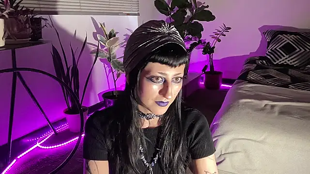 ELENA_UMBRA Chat XXX in diretta