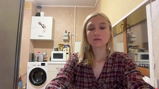 AngelJeni Chat XXX in diretta