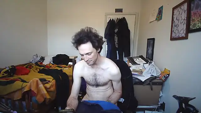JohnnyMoves Show in webcam