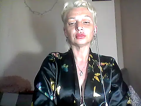 Chatroom XXX en direct de MaryJane441