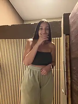 Show de BelleLouiseVp na webcam
