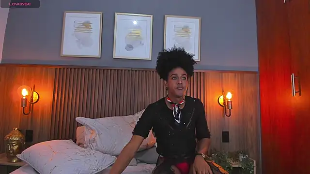 Show de Krikrii_Milady na webcam