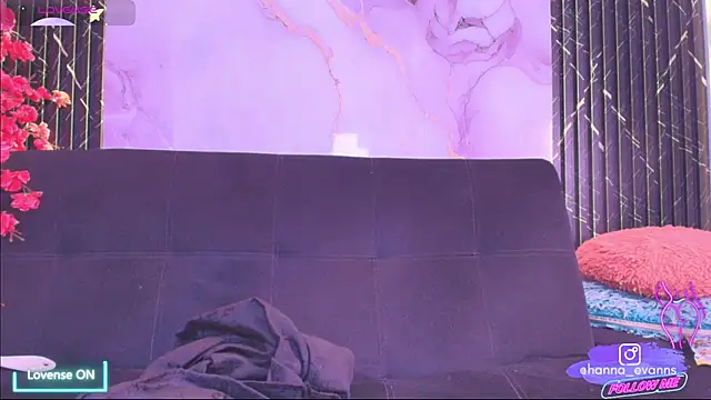 Hanna_Evaanss' Live XXX Chat