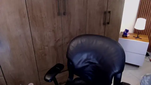 Chatroom en direct de aleesha_cameron02