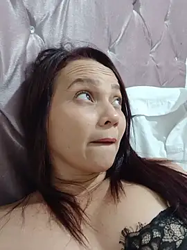 Amanda39's Live XXX Chat