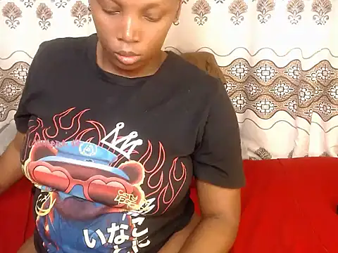 Karishma99_ 即時 XXX 聊天