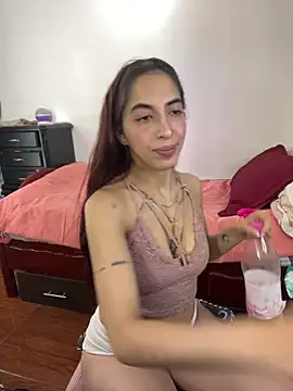 MariamGray1 Live XXX-Chat